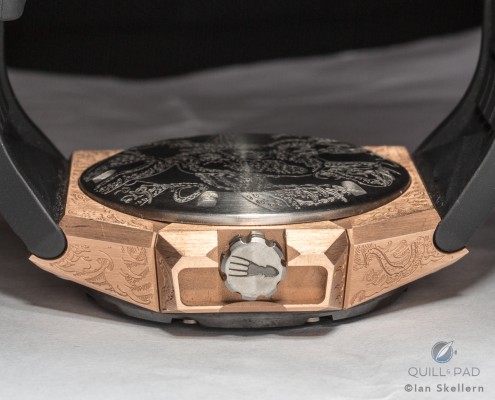 Linde Werdelin Oktopus Moon Tattoo crown