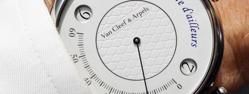 Van Cleef & Arpels Heure d’ici & Heure d’ailleurs on the wrist
