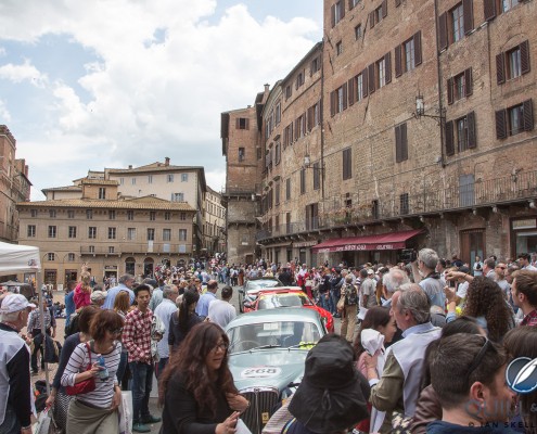 Time-check_Siena_Mille_Miglia_1676 Welcoming crowds at Siena for the 2014 Mille Miglia