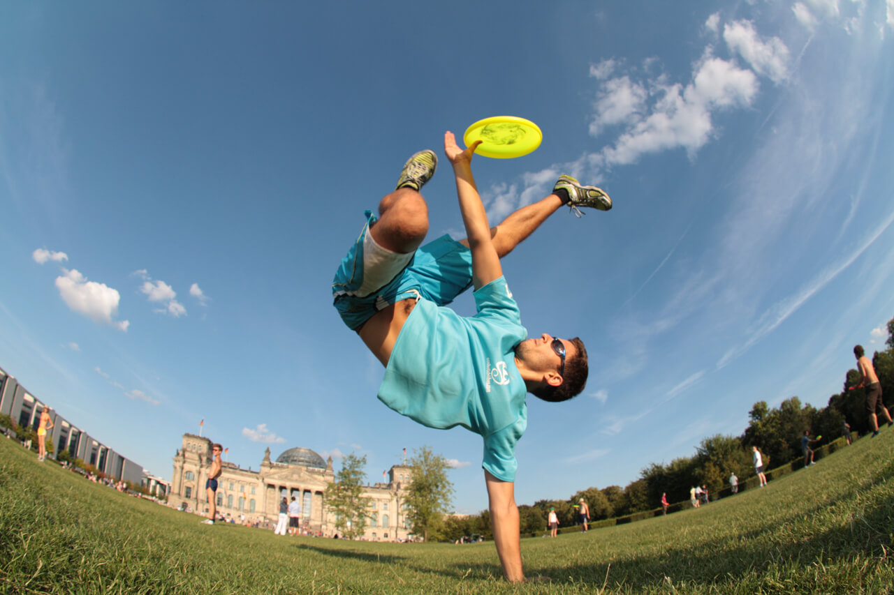 Frisbee_freestyle