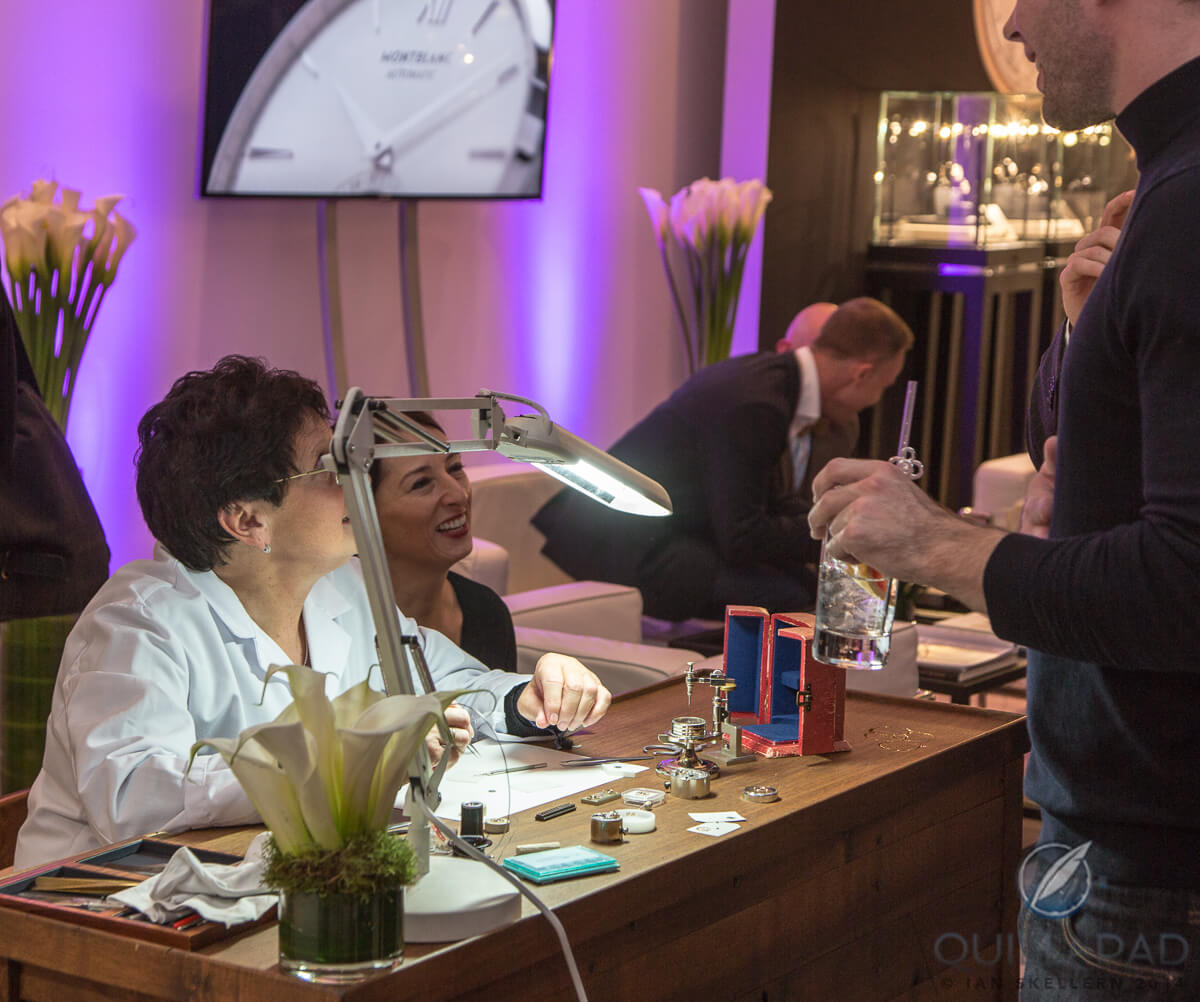 Practical demonstration at the Montblanc stand at SalonQP