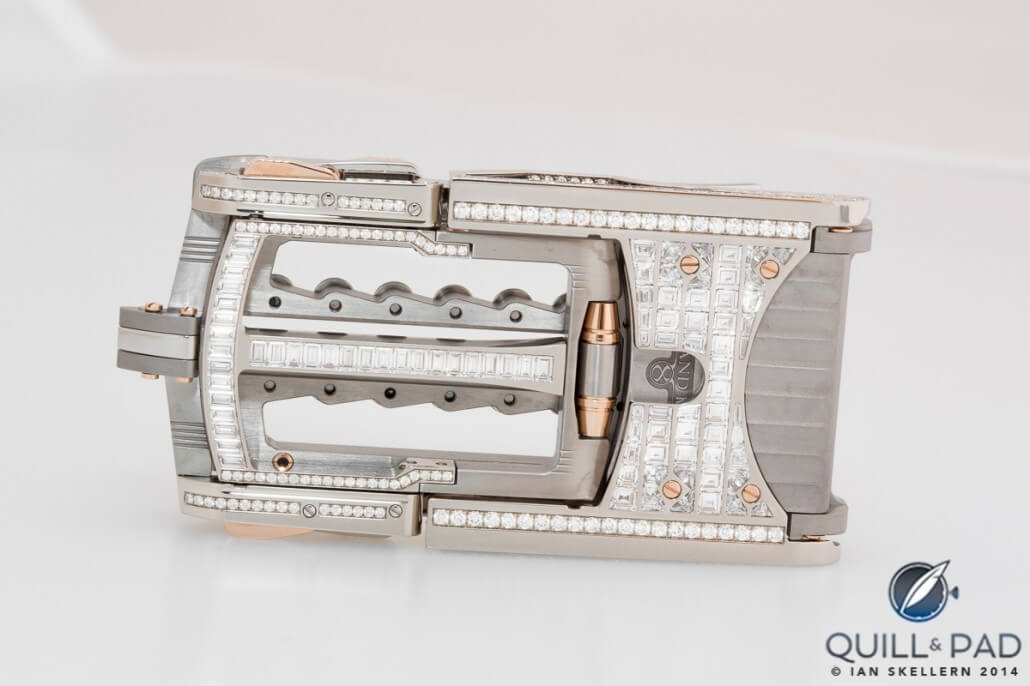 Full-pavé R822 Calibre Predator buckle by Roland Iten