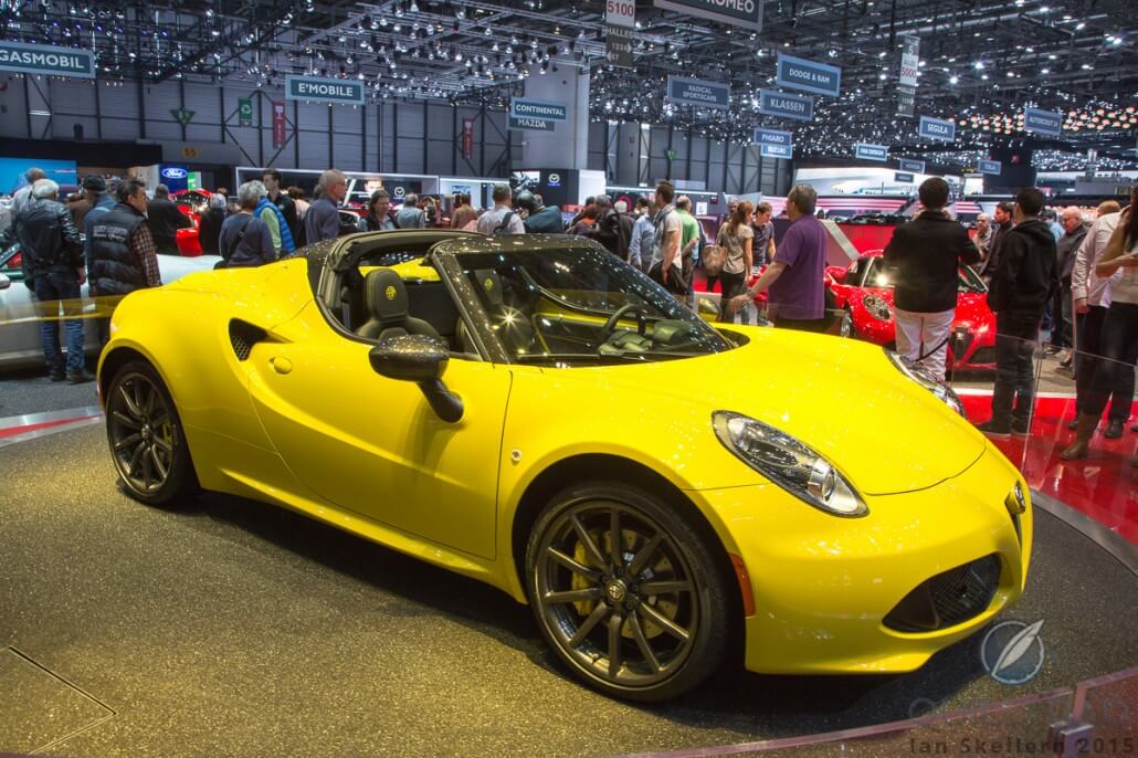 Alpha Romeo 4C