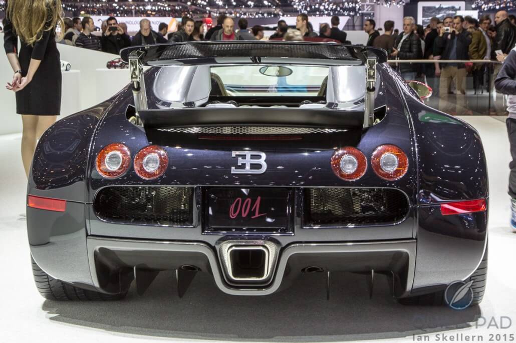 Bugatti Veyron 