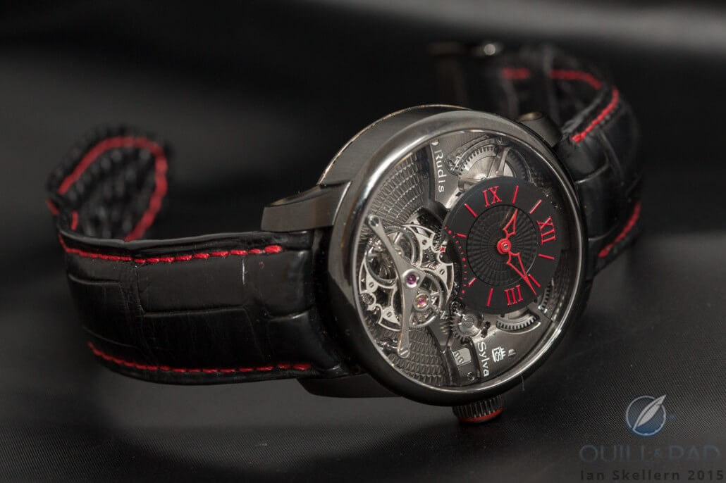 Rudis Sylva Harmonious Oscillator in black