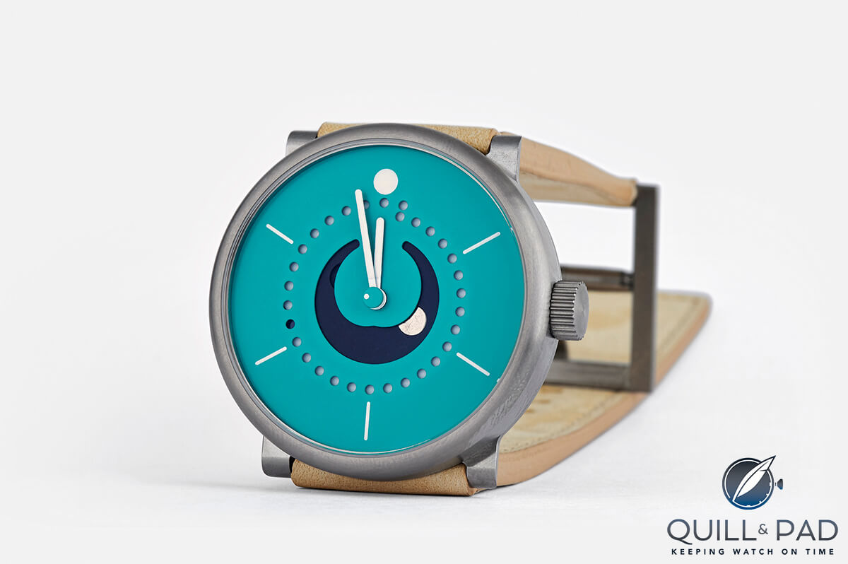 Ochs und Junior Moon Phase with Fender Stratocaster sea-foam green dial