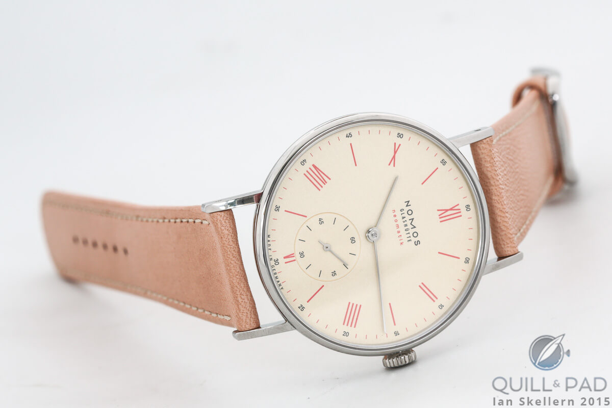Nomos Glashütte Ludwig Neomatik Champagner