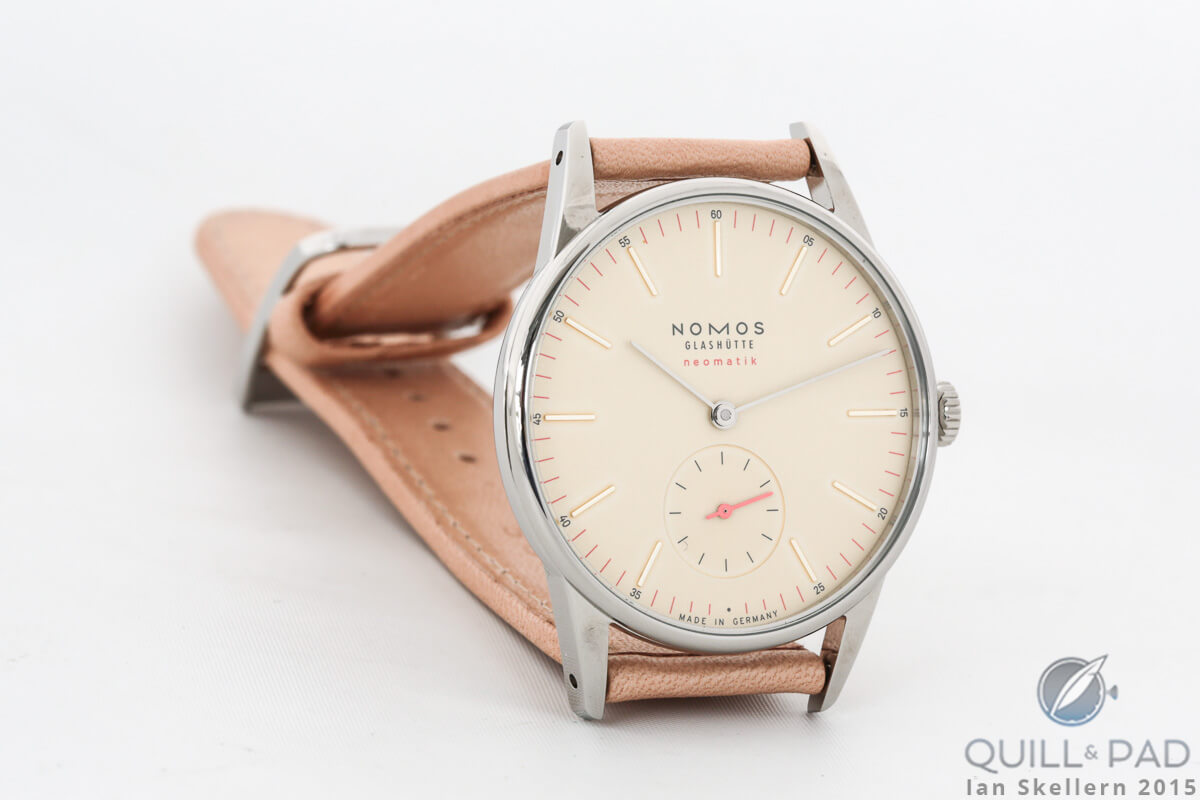 Nomos Glashütte Orion Neomatik champagner