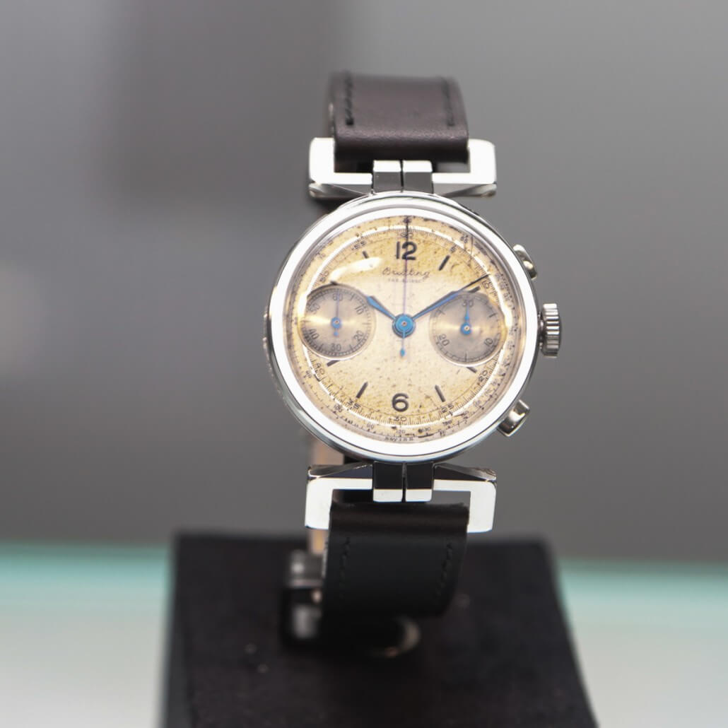 Breitling chronograph with separate pushers for start, stop, and reset from 1935