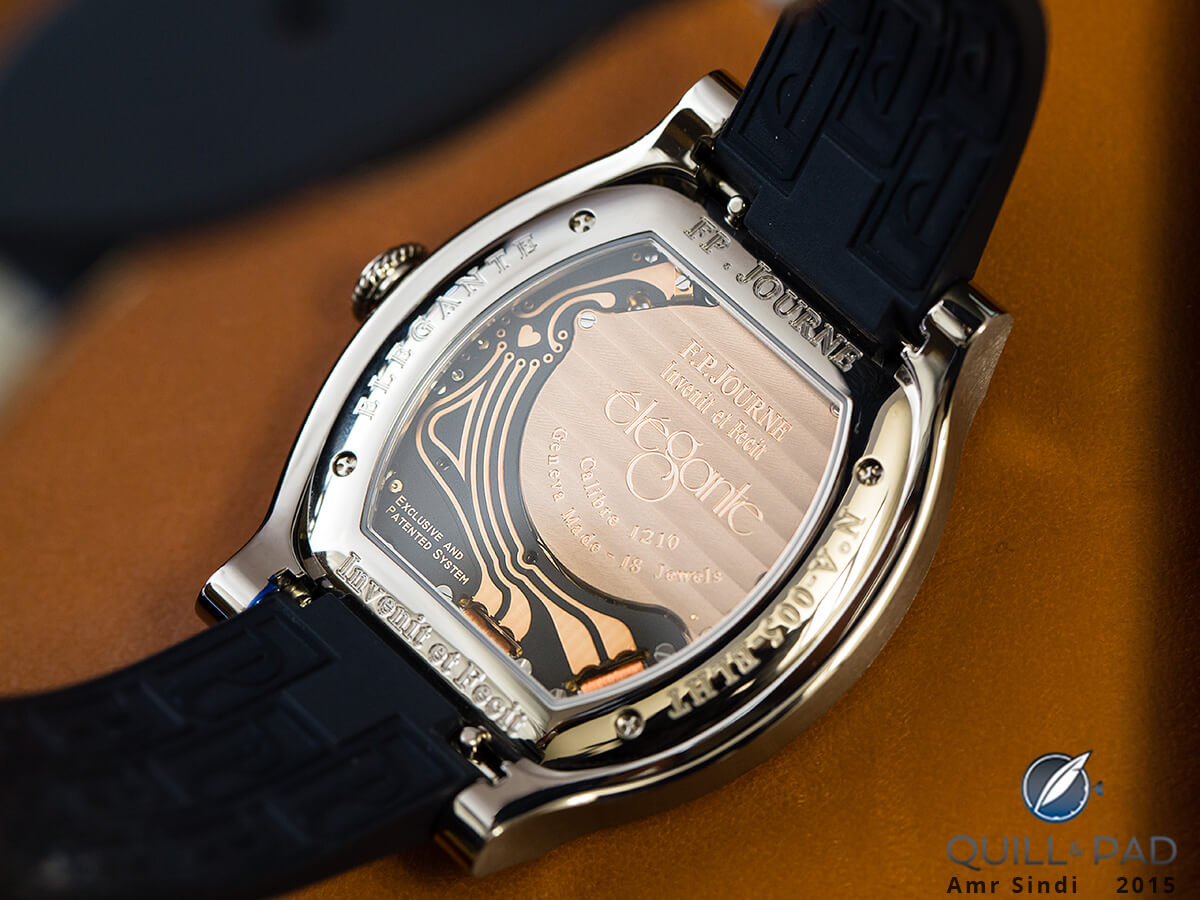 View through the display back to the quartz movement of the F.P. Journe Élégante 48 mm