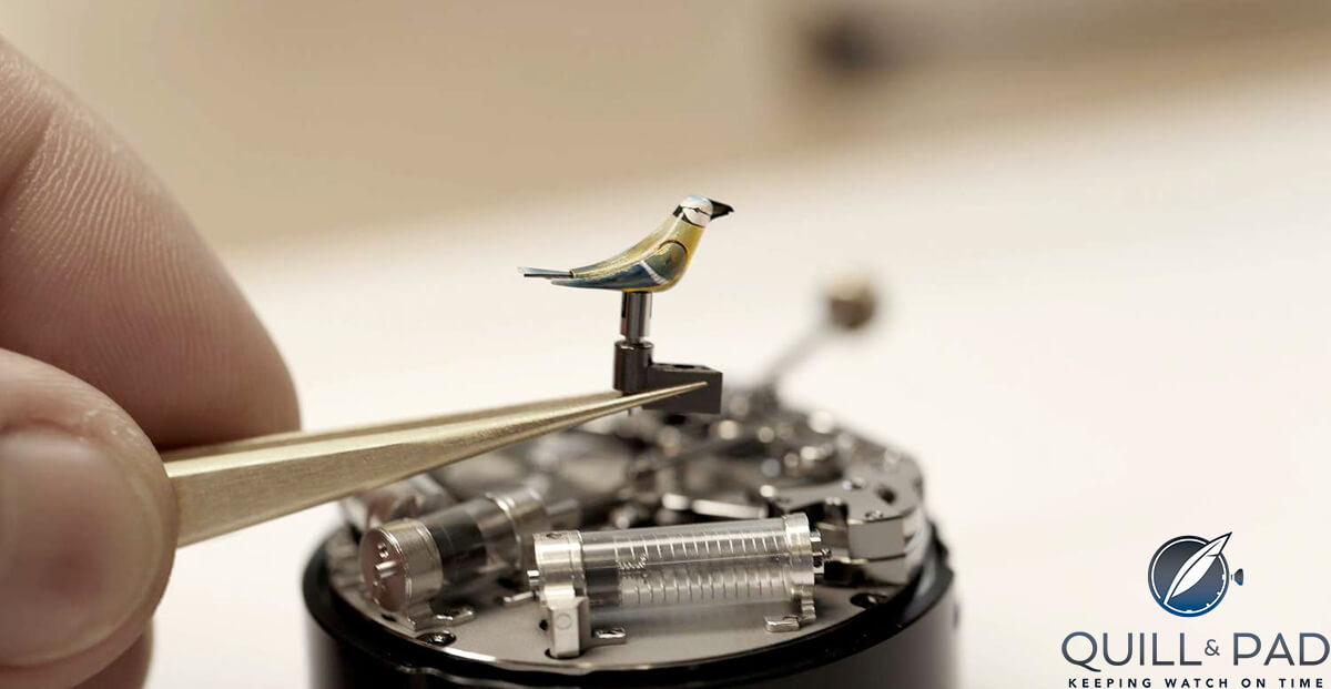 The intricate mechanism and tubes that create the melodious bird song of the Jaquet Droz Charming Bird