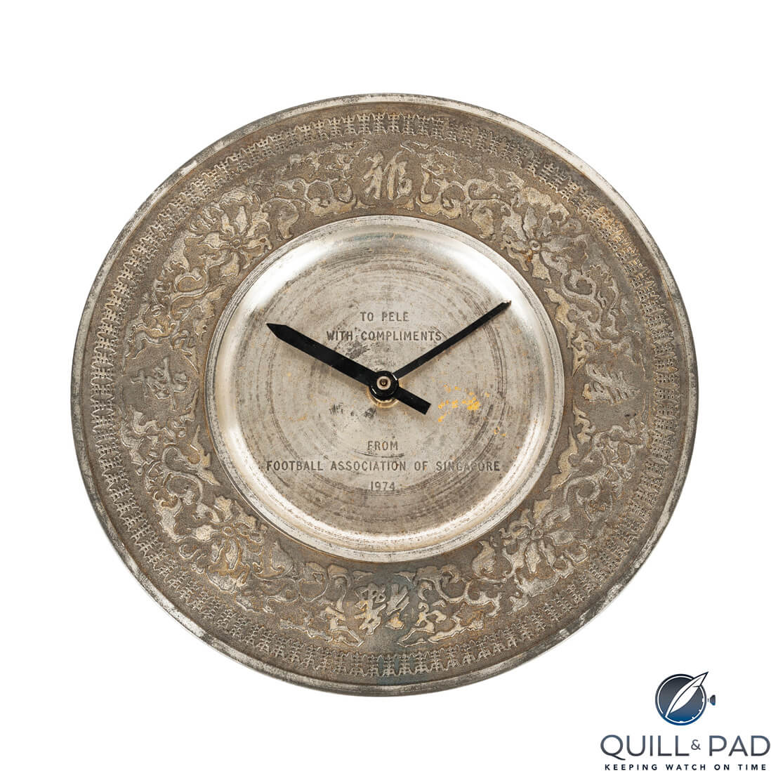 Singapore wall clock, lot 437 in Julien’s 
