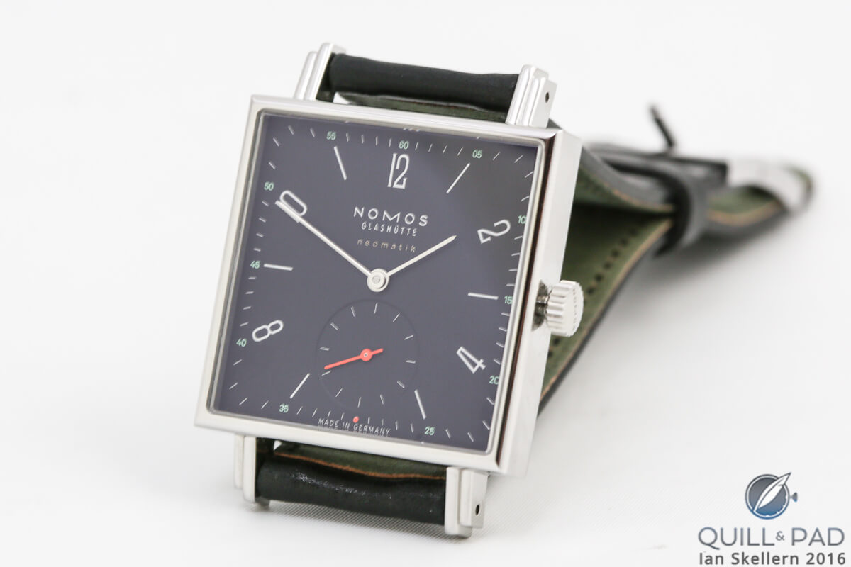 Nomos Glashütte Tetra Neomatik Tiefblau (deep blue)