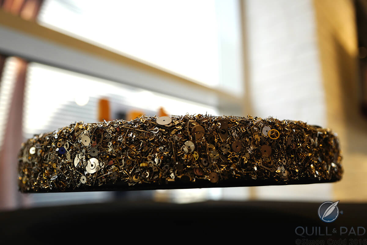 Quentin Carnaille’s Apesanteur at the MB&F M.A.D.Gallery Dubai