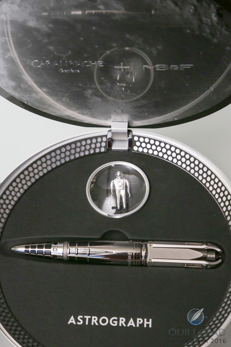 Inside the Astrograph's landing pad case