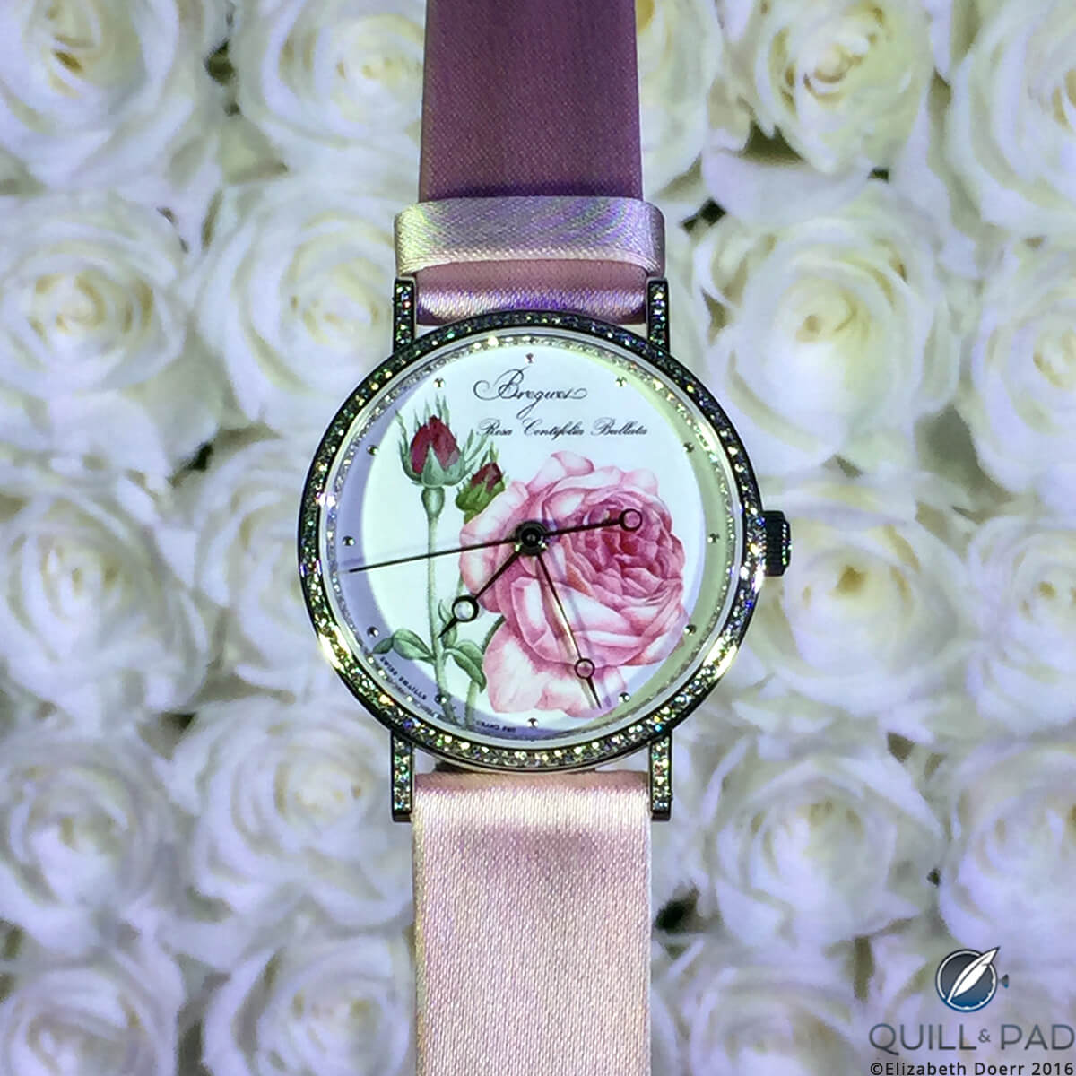 Breguet Classique Rose de la Reine Reference 9075, a unique piece in honor of the “Marie-Antoinette, a Queen in Versailles” exhibition at Mori Arts Center