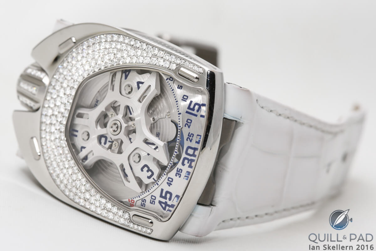 Urwerk UR-106 Lotus White
