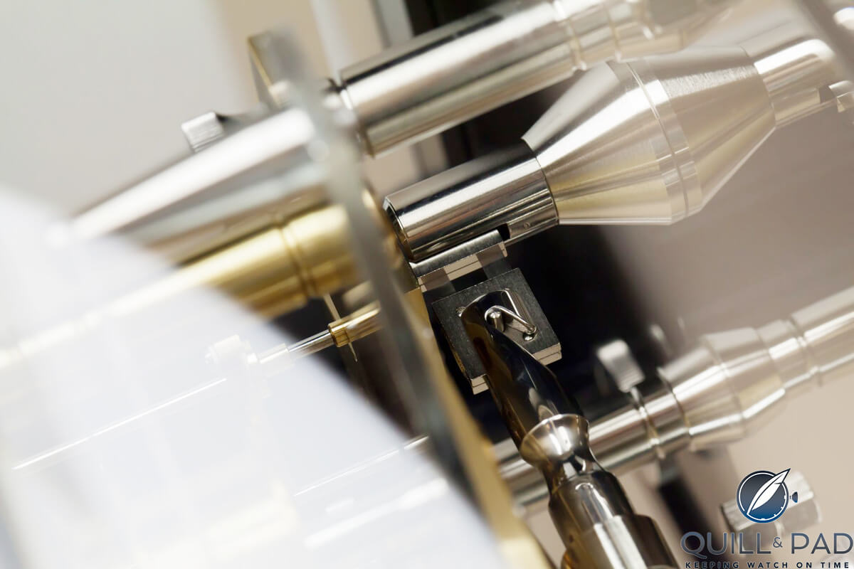 Movement detail in the Sattler Classica Secunda 1985 (photo courtesy Hartmut Kraft)