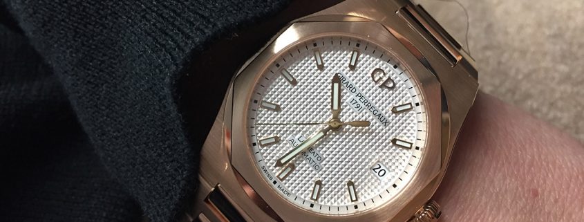 Girard-Perregaux 2017 Laureato 38 in pink gold on the wrist