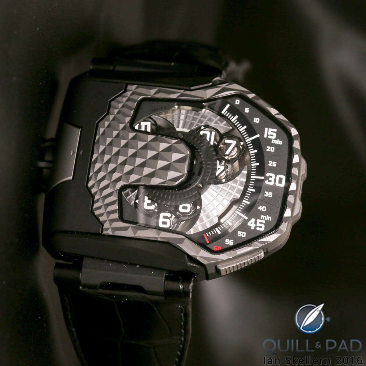 Urwerk UR-T8 