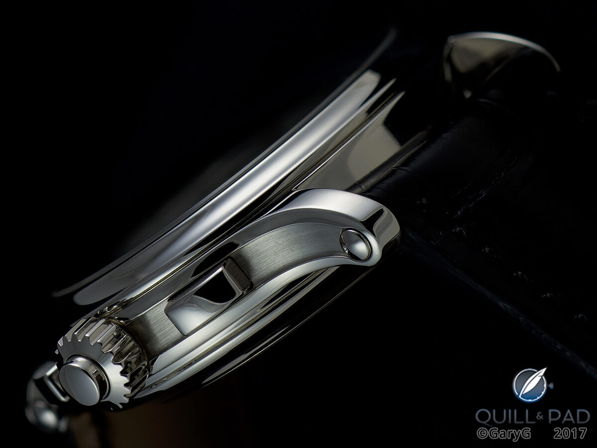 Shapes and textures: case detail of the Patek Philippe Reference 5370P