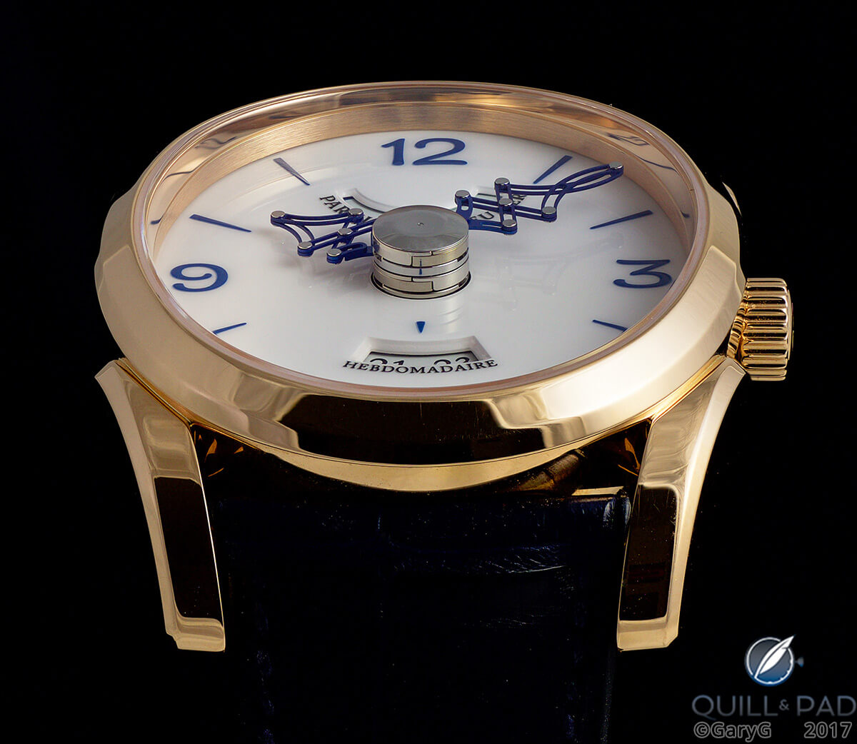 Clear patrimony: vintage-derived Ovale Pantographe from Parmigiani