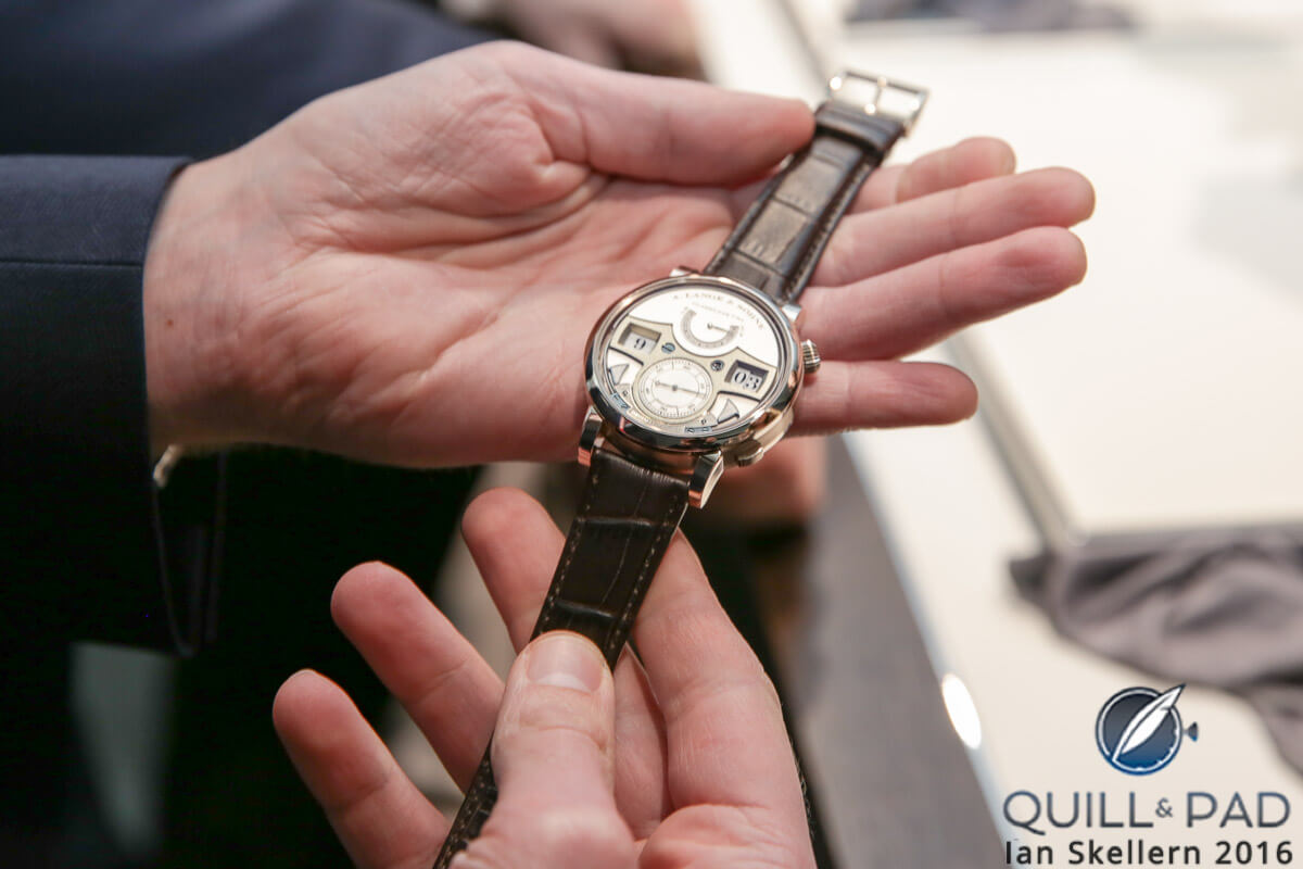 A horological chiming bird in the hand: A. Lange & Söhne Zeitwerk Decimal Strike