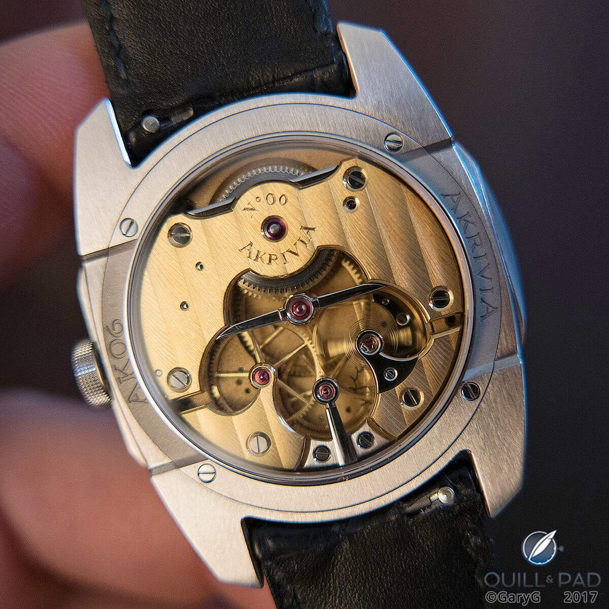 A joy to behold: sublime finishing and symmetrical design, reverse of Akrivia AK-06