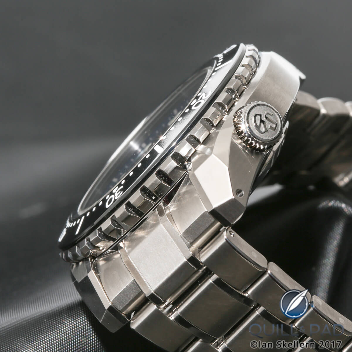 Grand Seiko Hi-Beat 36000 Professional 600m Diver's is very solidly crafted