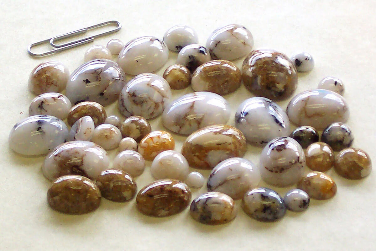 Common opals