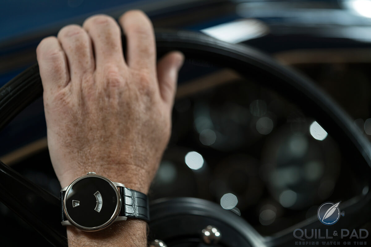 Icon 4x4 Duesy on the wrist