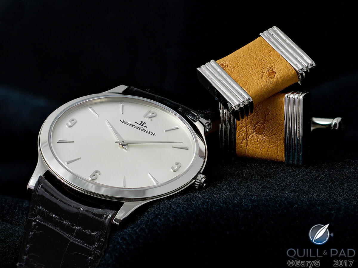 Thin and robust: Jaeger-LeCoultre Master Ultra Thin with Reverso cufflinks