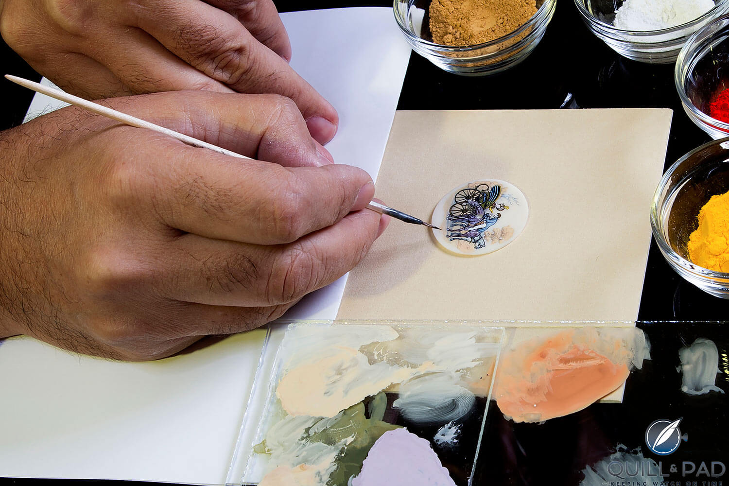 Hermès Slim d’Hermès Promenade de Longchamp (image courtesy Hermès/Nazanin Khonsari)