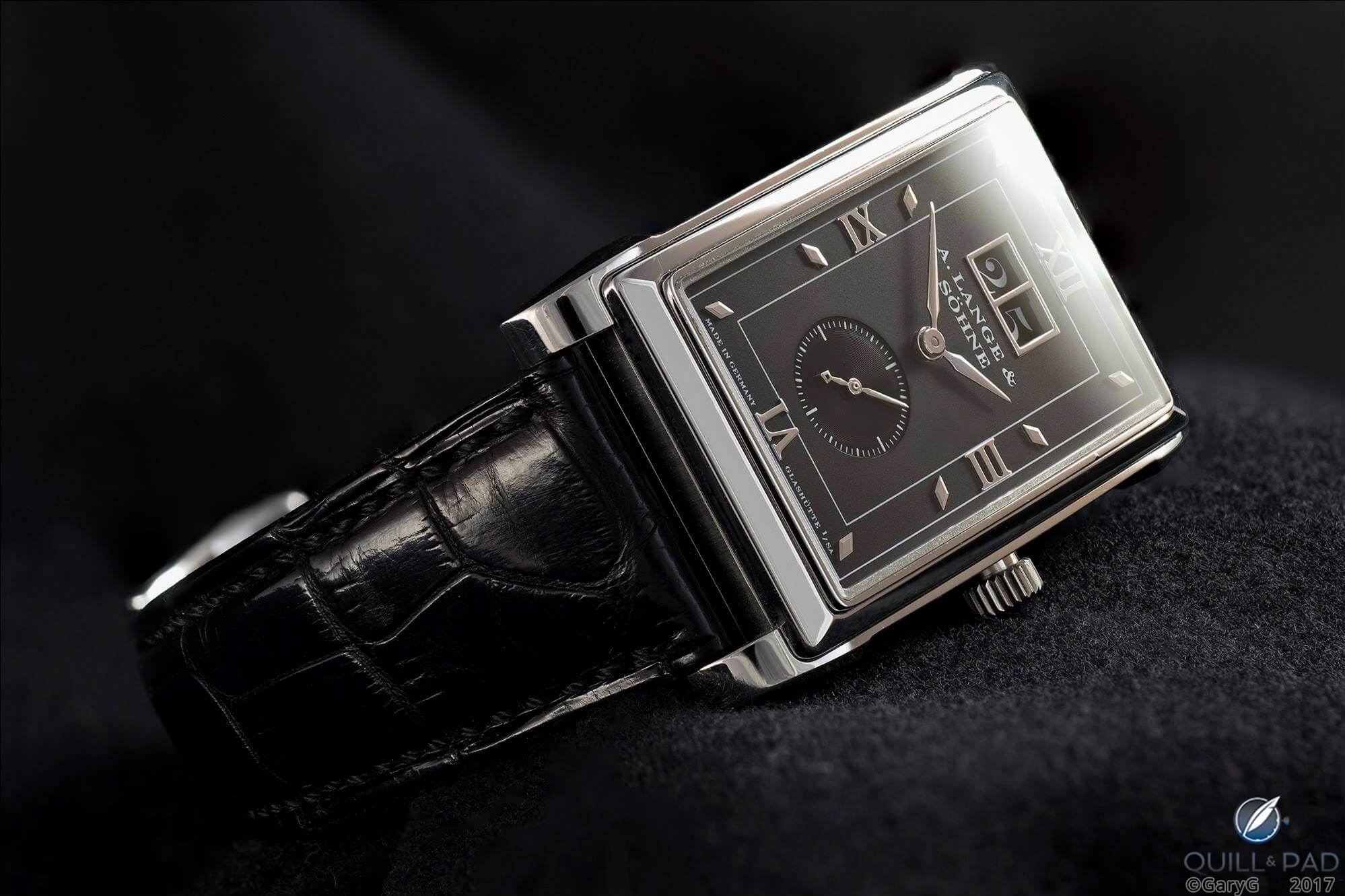 Scatter shot: A. Lange & Söhne Cabaret in platinum