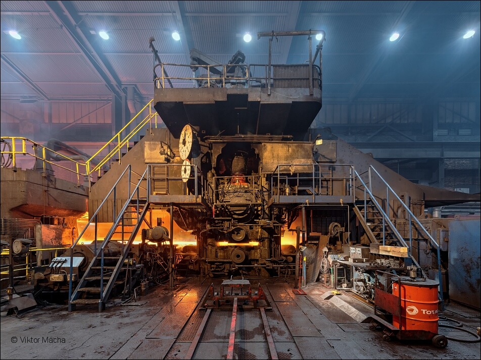 Outokumpu steel refinery