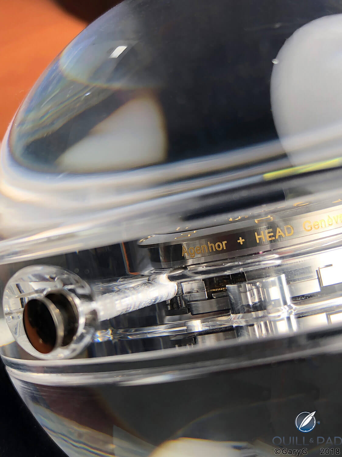 Agenhor-labeled movement edge visible through the side of the Carpe Diem clock