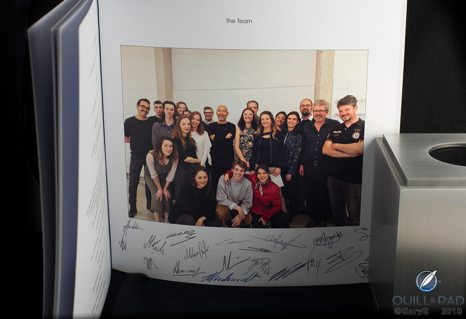 A photo of