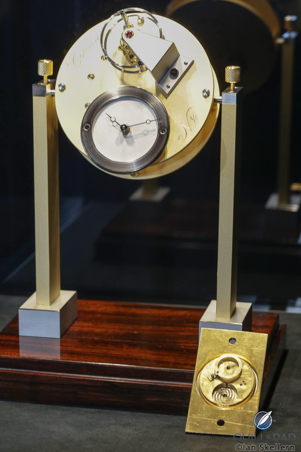 Mechanica Tempus Pendulette Tourbillon by Rémy Cools, at bottom right is the mainplate and bridge in the same style as the clock