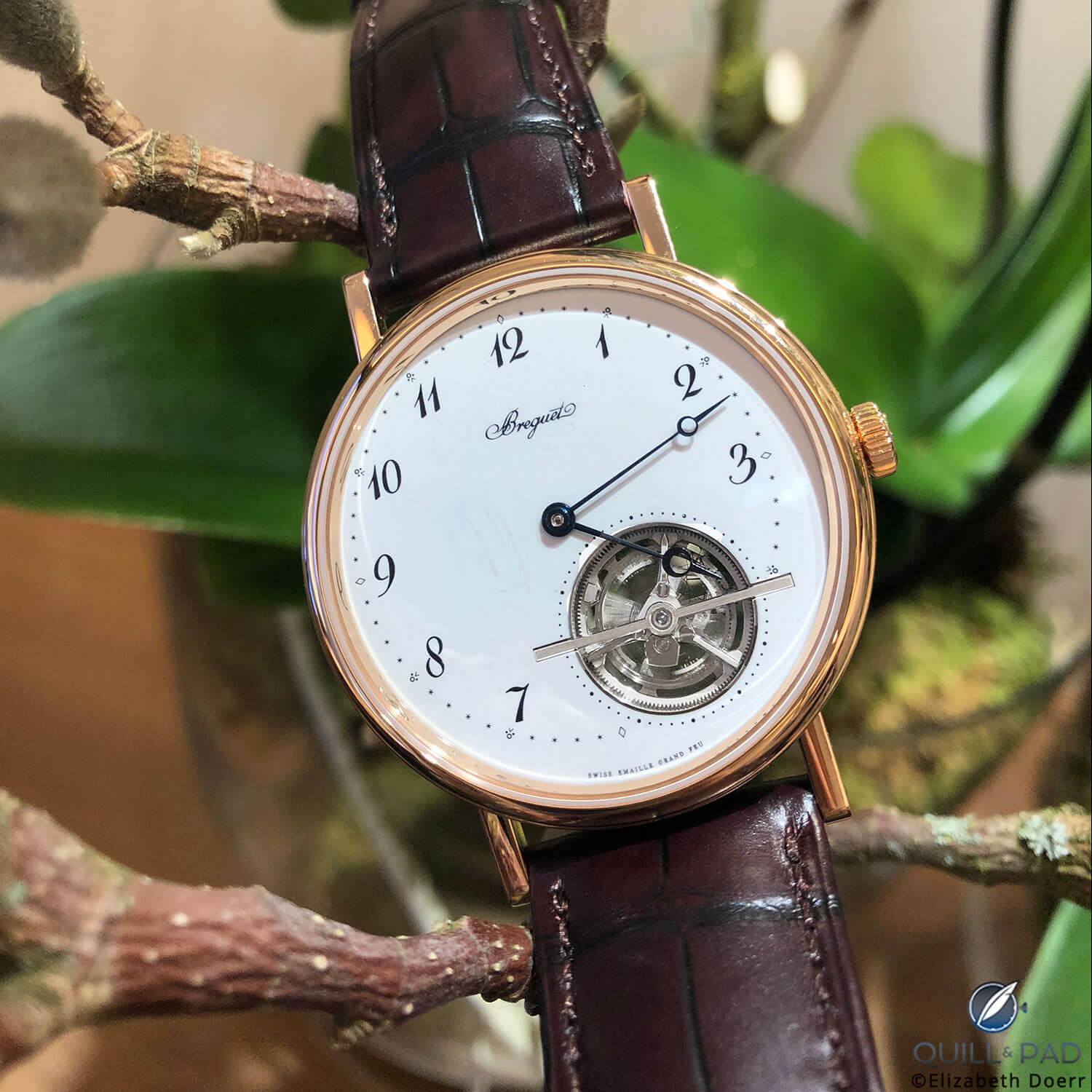 Breguet Classique Tourbillon Extra-Plat Automatique 5367 Grand Feu Enamel