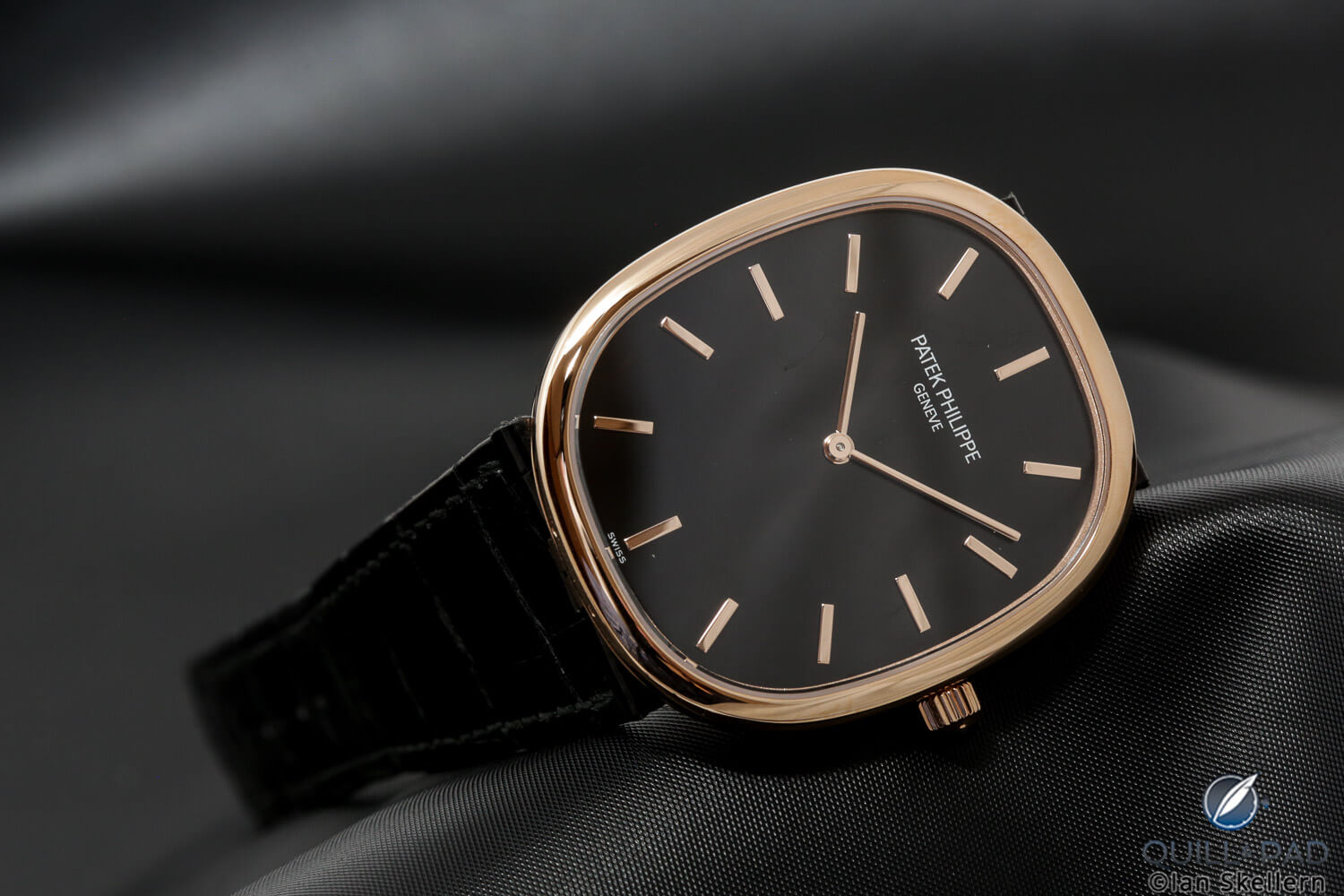 Patek Philippe Golden Ellipse Jumbo 2018