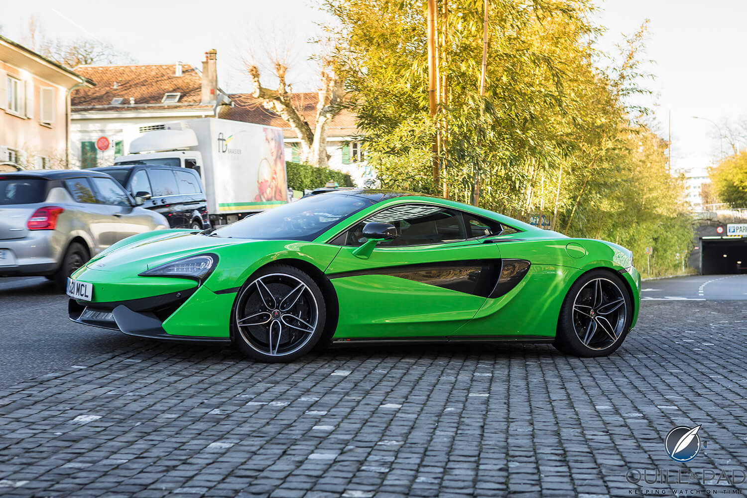 The author driving a venomous green McLaren 570s Coupé (photo courtesy Mike Dodd/Beadyeye)
