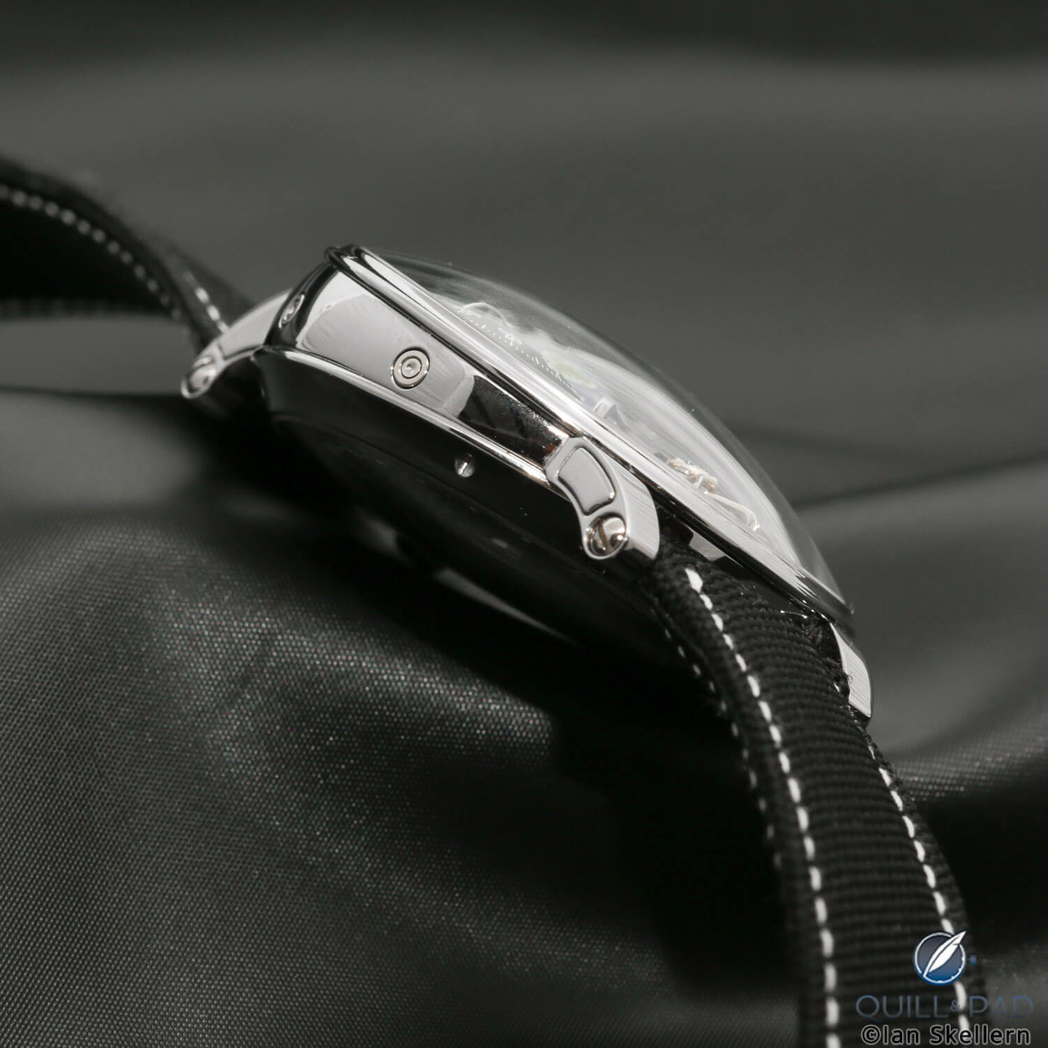 Unusual, but practical, sloped case of the Bovet Récital 22