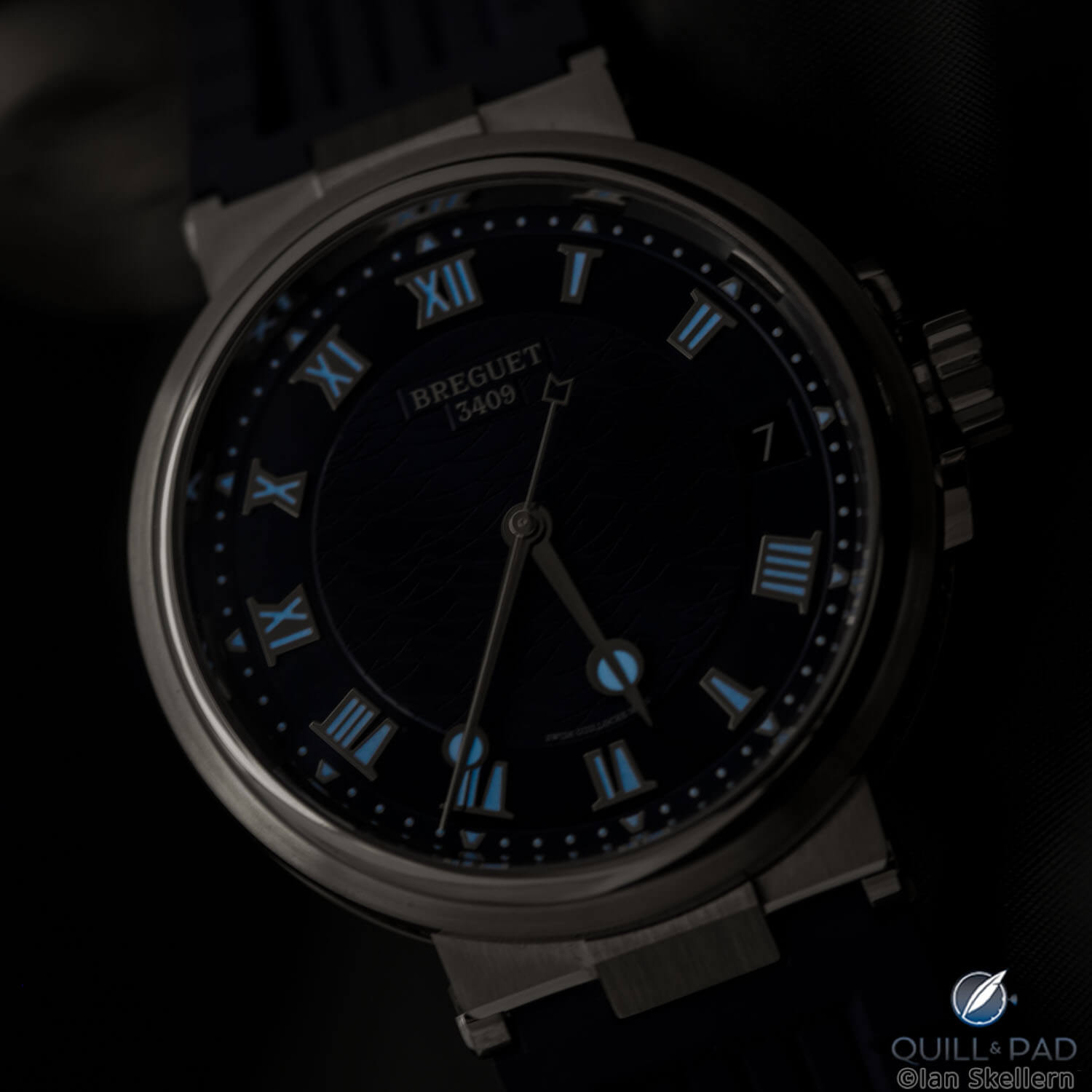 Lumeshot: Breguet Marine Reference 5517 