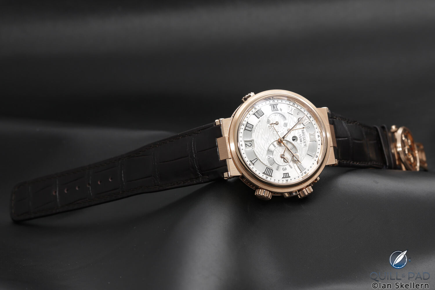 Breguet Marine Alarme Musicale 5547 in pink gold