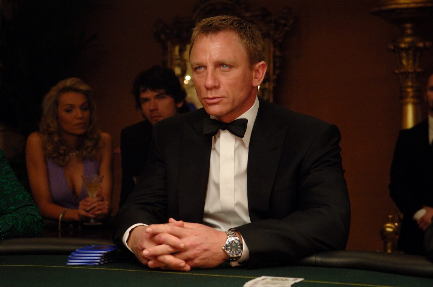 Daniel Craig as James Bond wearing an Omega Seamaster in Casino Royale