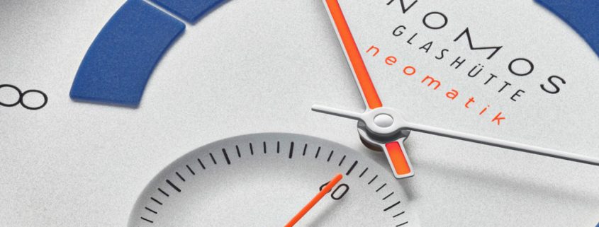 Nomos Autobahn curved dial details
