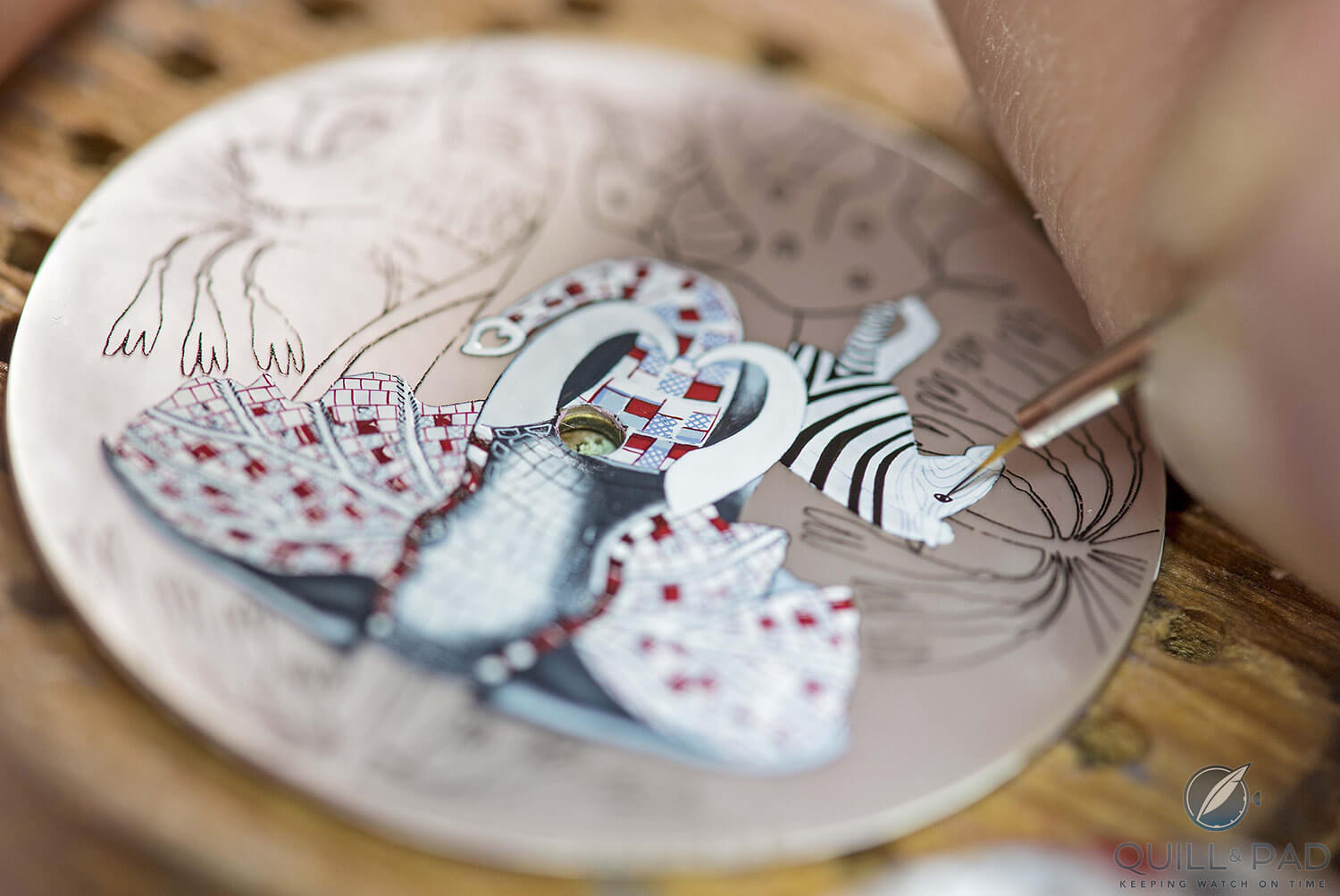 Painting the dial of the Slim d’Hermès Marché du Zambèze