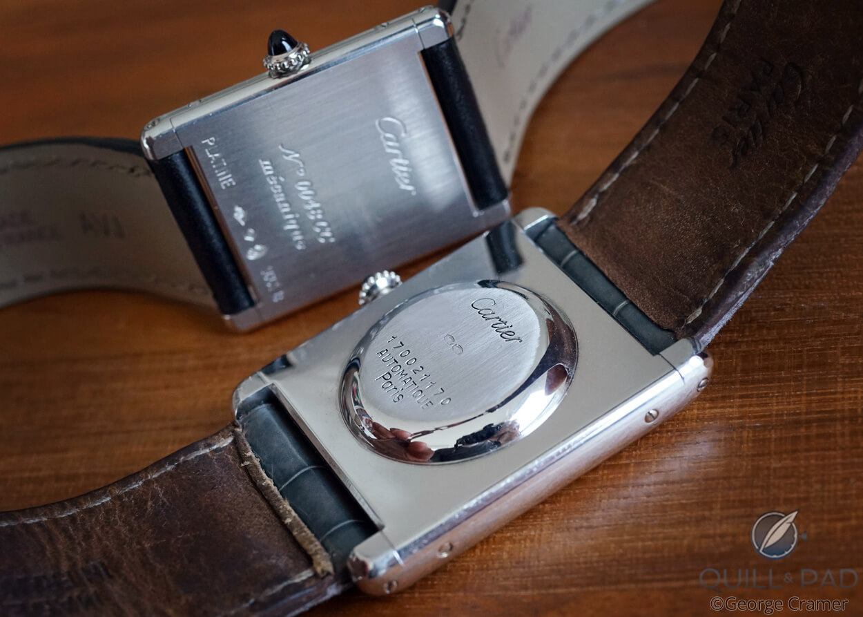 Bubble back housing the automatic wnding rotor of the Louis Cartier Jumbo on the wrist