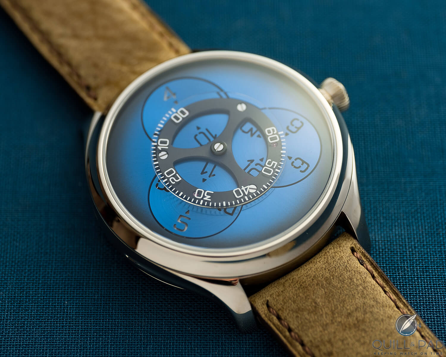 H. Moser & Cie Endeavour Flying Hours