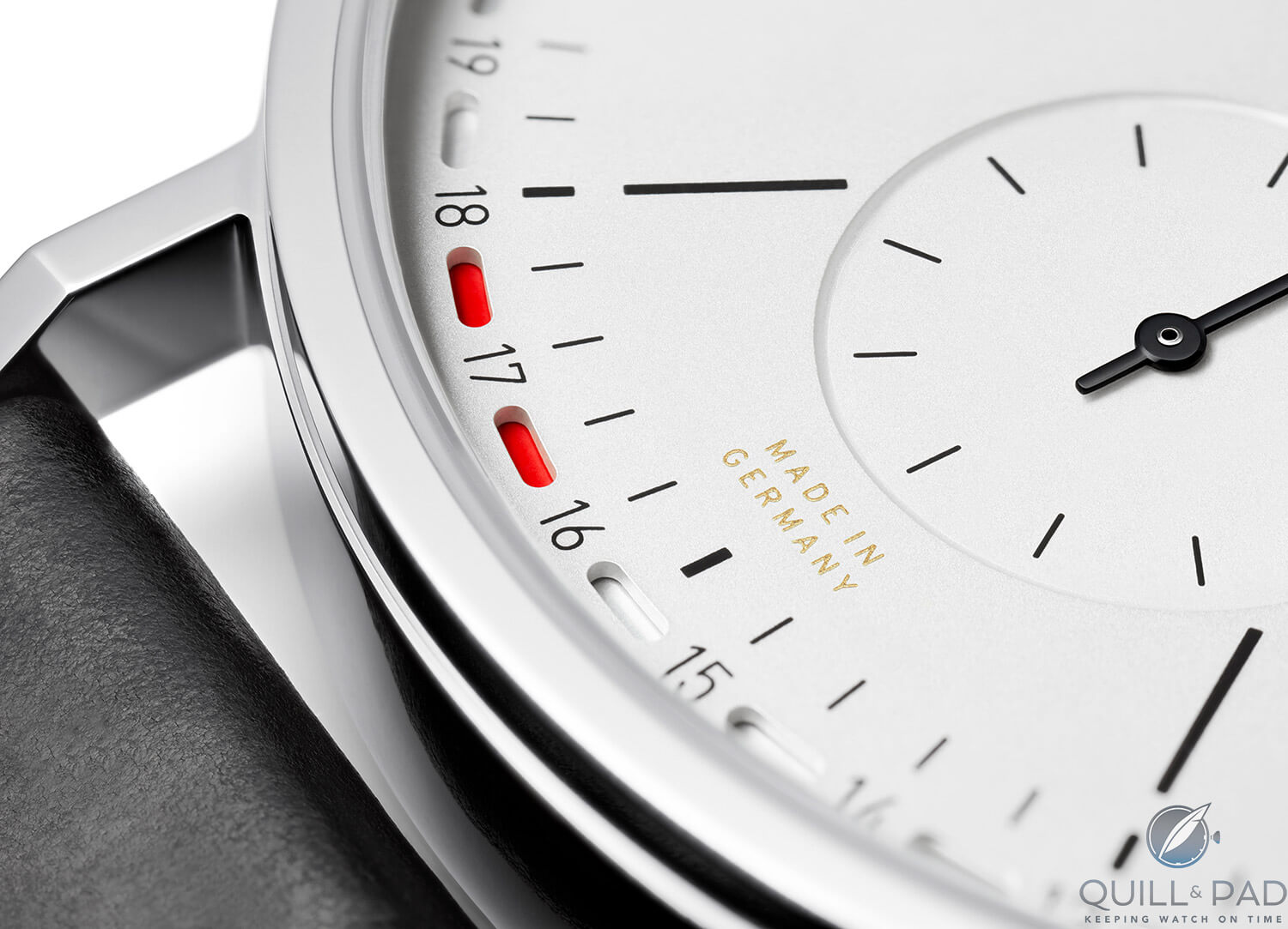 Date detail of the Nomos Glashütte Tangente Neomatik 41 Update